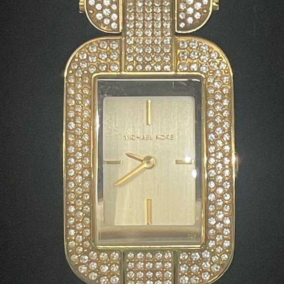 GORGEOUS and Hefty Michael Kors Watch - Picture 3 of 5